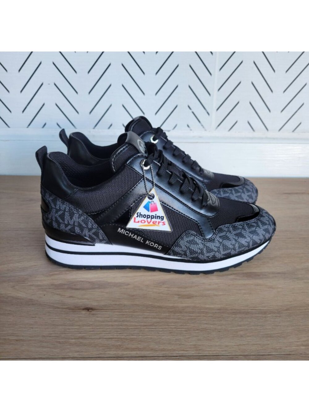 ❤️MICHAEL KORS WILMA Trainer Sneaker Sz 6 Women Shoes Black Monogram MK Logo New - Picture 8 of 10